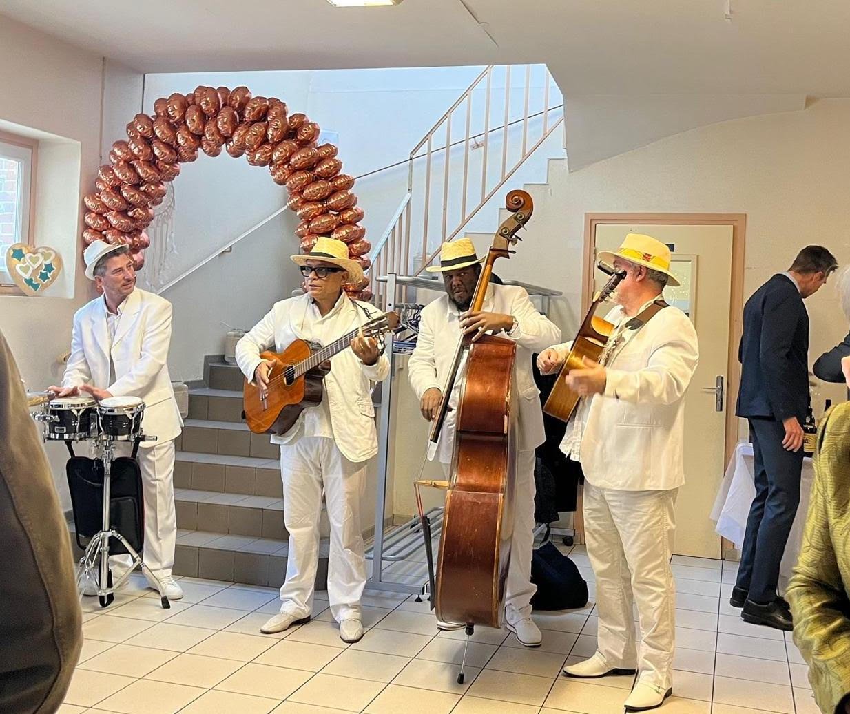Galerie 9 — Café Cuba